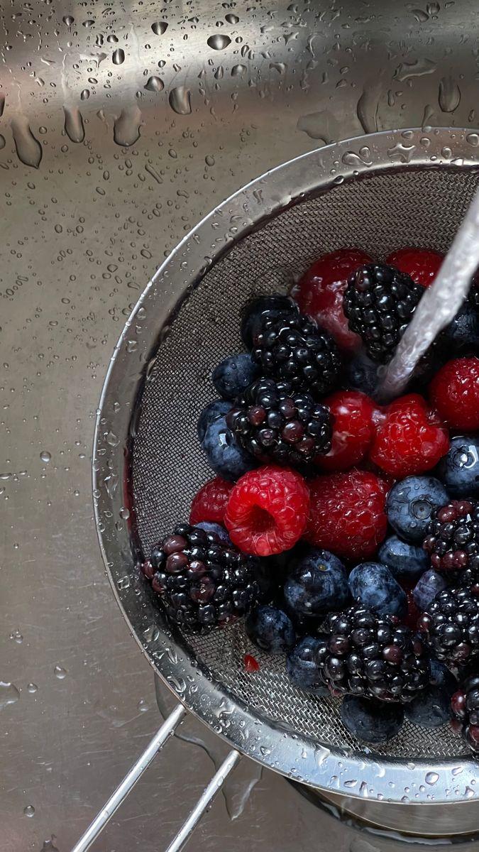 Berry Bounty: Fresh Farm-Picked Delights